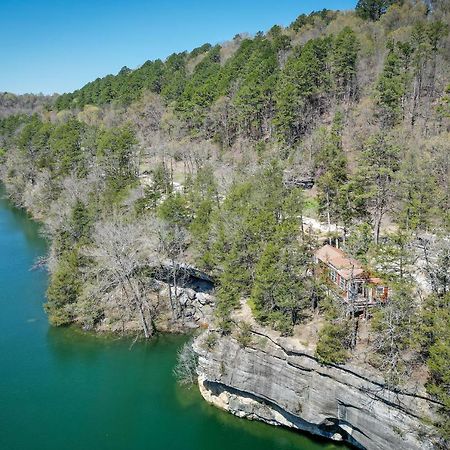 Cliffside Eureka Springs Cabin With Beaver Lake View ภายนอก รูปภาพ