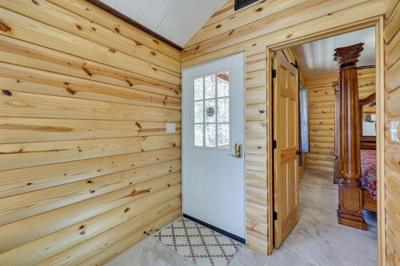 Cliffside Eureka Springs Cabin With Beaver Lake View ภายนอก รูปภาพ