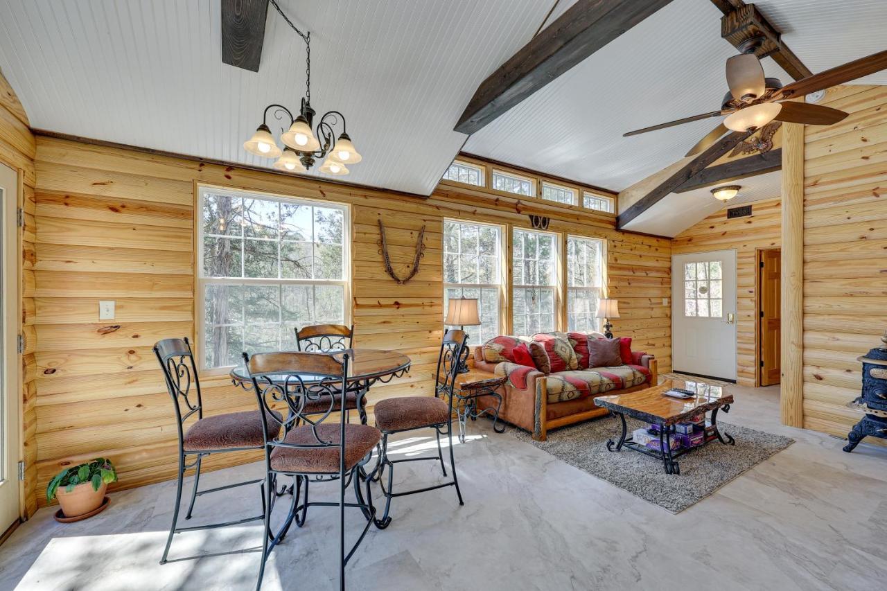 Cliffside Eureka Springs Cabin With Beaver Lake View ภายนอก รูปภาพ