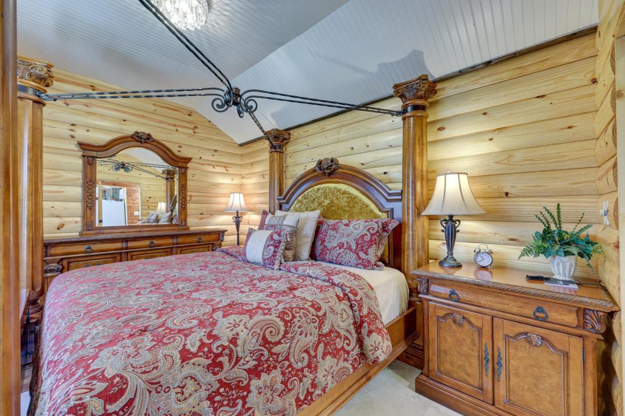 Cliffside Eureka Springs Cabin With Beaver Lake View ภายนอก รูปภาพ